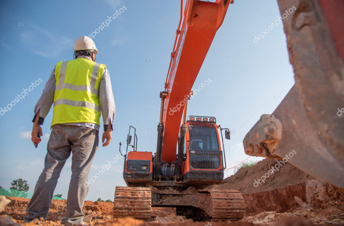 construction engineer wear personal protective equipment stand a
